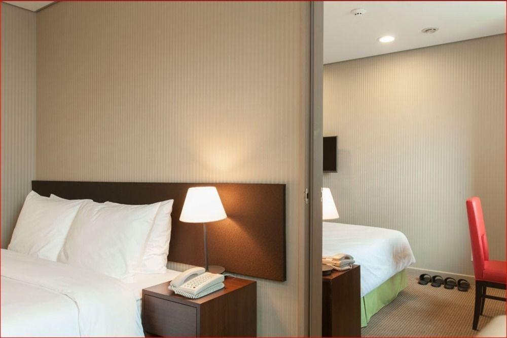 Ramada Encore By Wyndham Seoul Dongdaemun Bagian luar foto