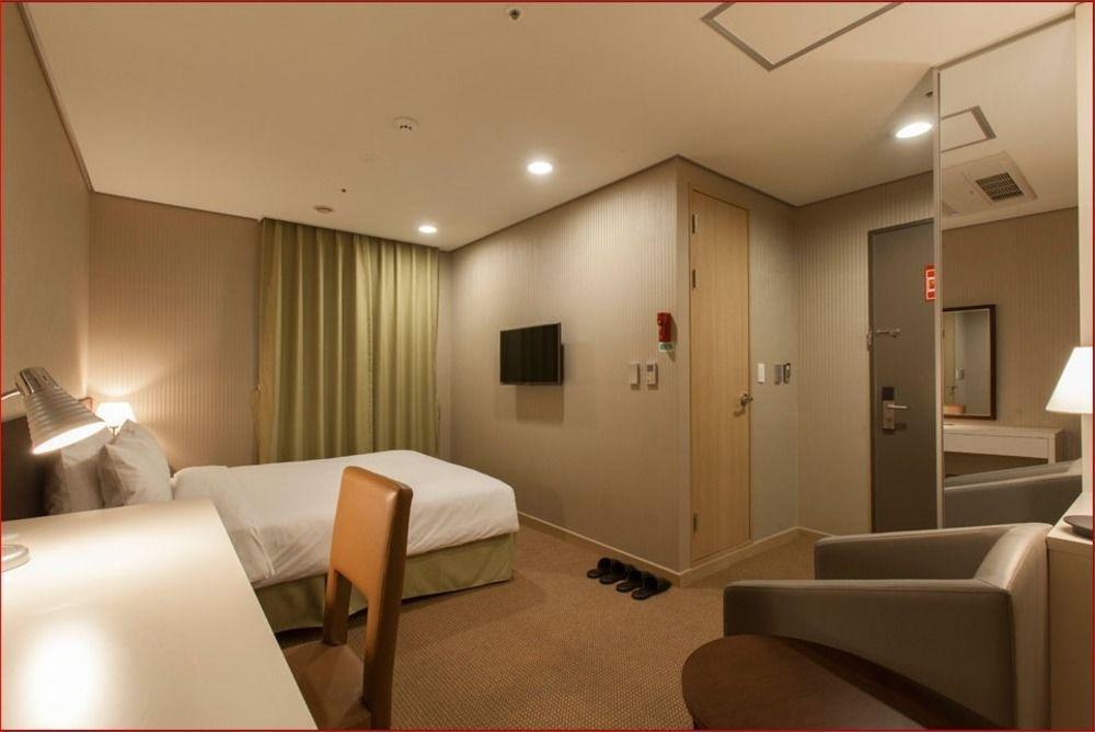 Ramada Encore By Wyndham Seoul Dongdaemun Bagian luar foto
