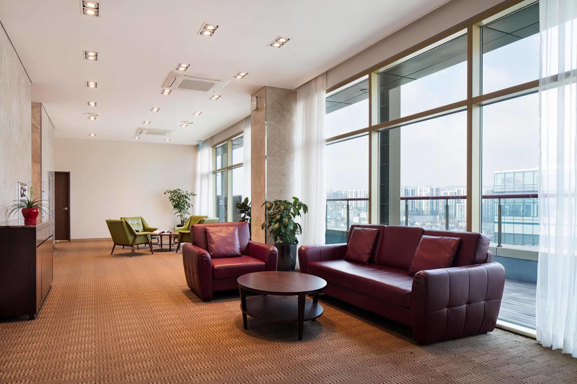 Ramada Encore By Wyndham Seoul Dongdaemun Bagian luar foto