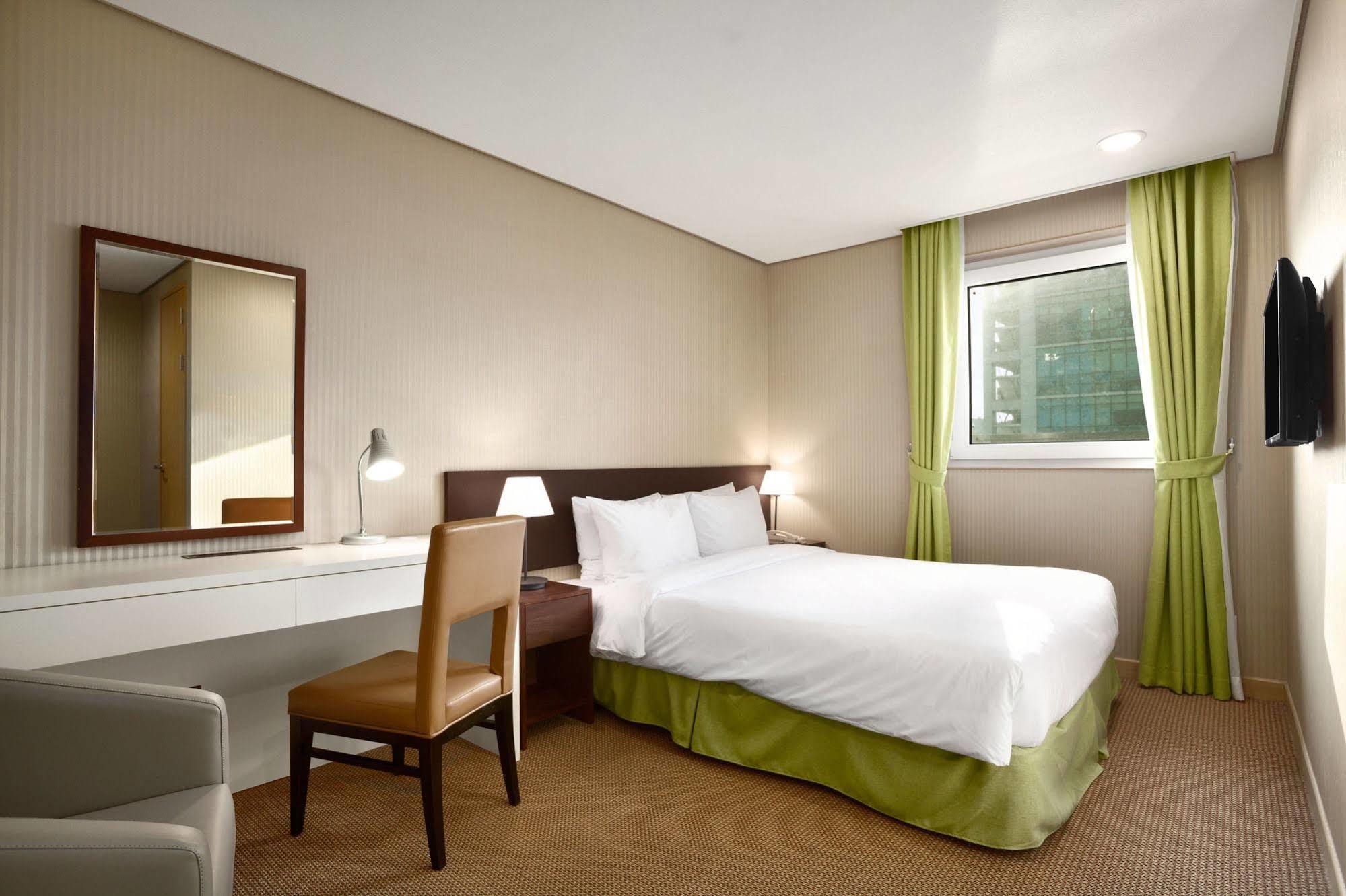 Ramada Encore By Wyndham Seoul Dongdaemun Bagian luar foto