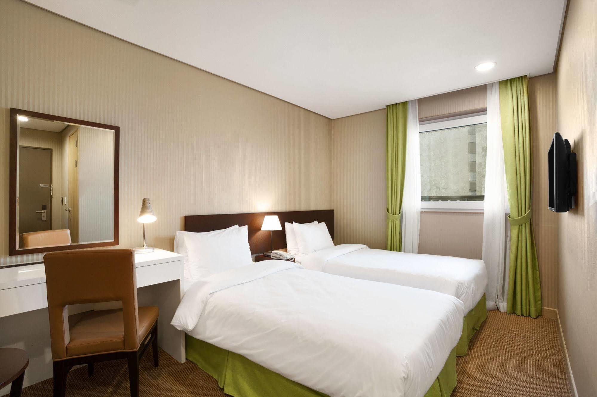 Ramada Encore By Wyndham Seoul Dongdaemun Bagian luar foto